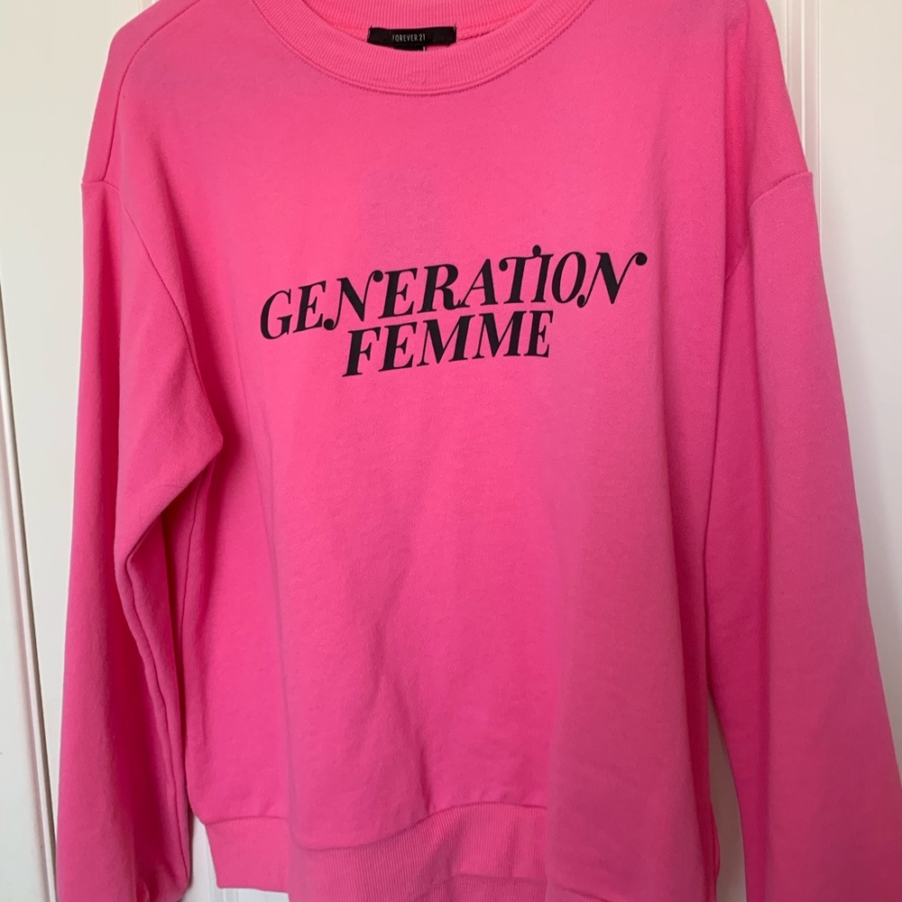 Brand new pink crewneck sweatshirt 💗